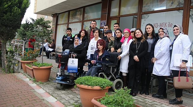 Darıca Bir Umut Engelliler Derneği’nden KO-MEK’e ziyaret