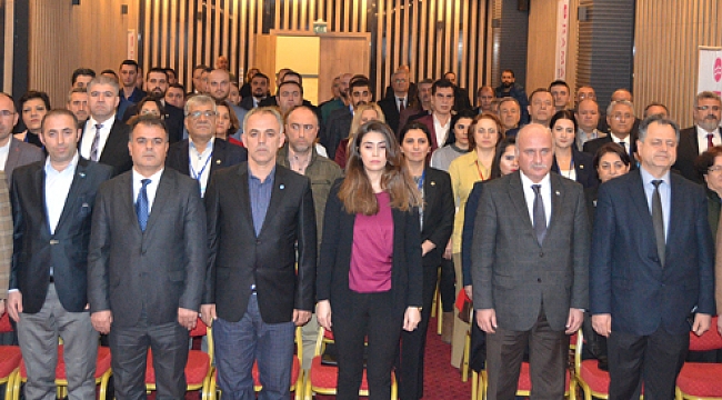 İYİ Parti basınla buluştu