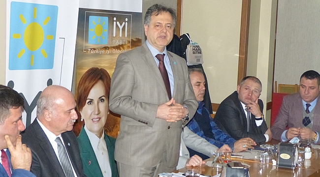İYİ Parti yönetim kurulu Gebze'de buluştu