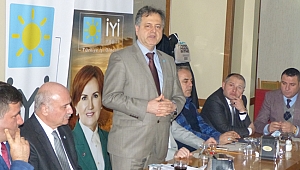 İYİ Parti yönetim kurulu Gebze'de buluştu