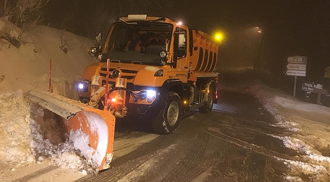 Kar ekipleri köy yollarını açık tutuyor