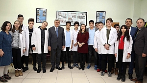  Karaosmanoğlu eğitim ziyaretlerinde