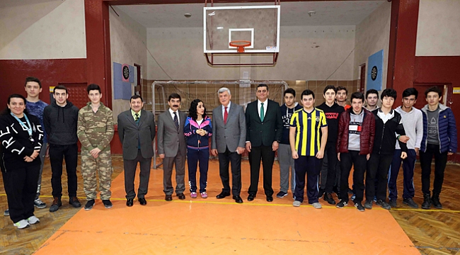 Karaosmanoğlu, “Eğitime ciddi bütçeler ayırıyoruz’’