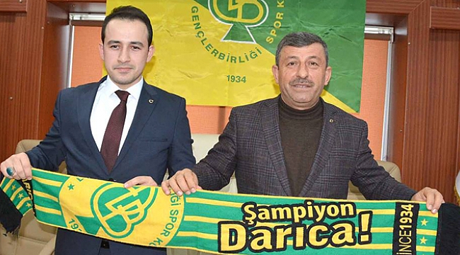 Kendileri çalıp kendileri oynuyorlar!