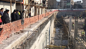 Kent meydanına dev otopark