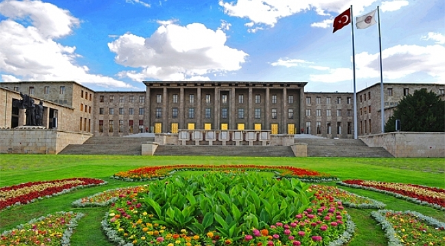 TBMM 40 stenograf yardımcısı alacak