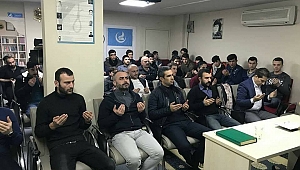 Ülkücülerden Mehmetçiğe dualı destek