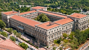 2 Türk Üniversitesine büyük gurur