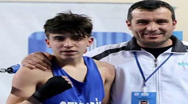 Altın yumruk Samet