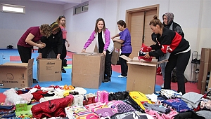 Anneler uzaktaki öğrencileri unutmadı