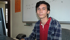 Apple'ın açığını ikinci kez buldu