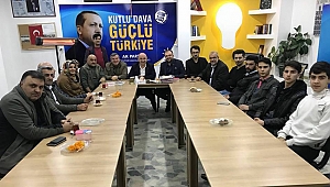 Bıyık ve ekibi mahalle nöbetinde
