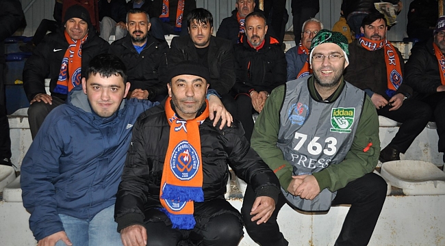 Futbol camiası akın etti