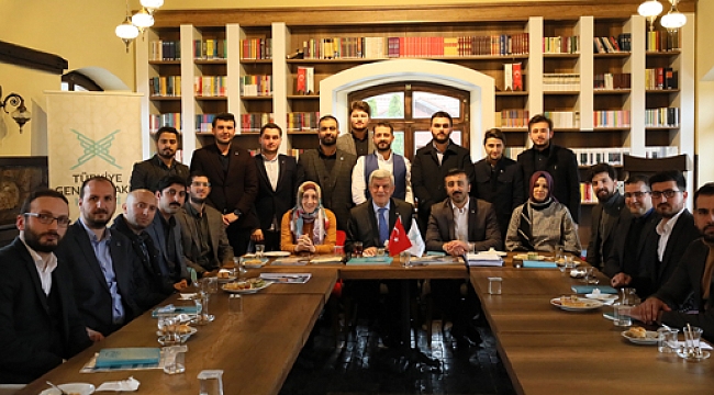 ‘’Hedefimiz bilim, sanat ve sporla ilgilenen bir gençlik’’