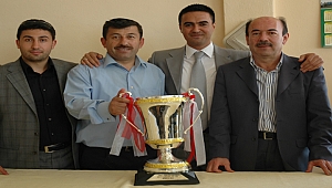 Karabacak o günü iple çekiyor