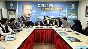 “Mehmet Akif’i ve Necip Fazıl’ı çok iyi anlayın”