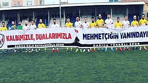 Metin Oktay’da alkış alan pankart!