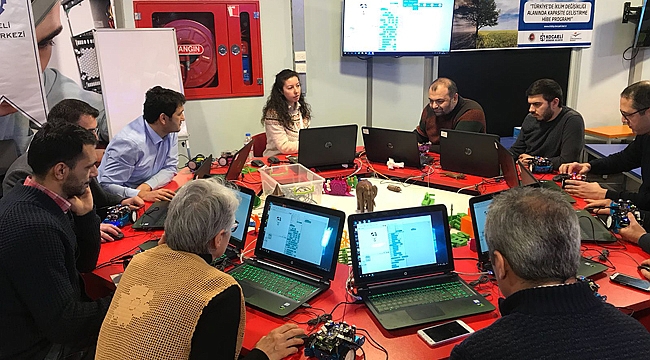 Öğretmenlere “Robotik Kodlama” eğitimi