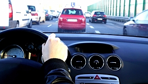 Sürücüler dikkat; Cezası 2 bin 423 TL'ye yükseldi