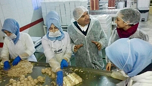 Tarhan, "Pişmaniyemize sahip çıkmak zorundayız"