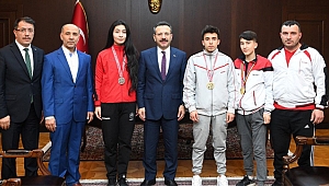 Vali bey de çok SEVİNDİ!