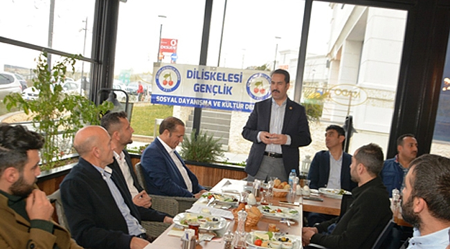 Yaman ve Toltar gençlerle buluştu