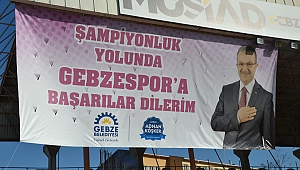 Başkan Köşker’in pankartı yenilendi