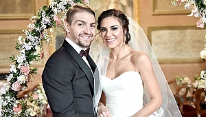Caner Erkin ve Şükran Ovalı 'ikiz' bekliyor