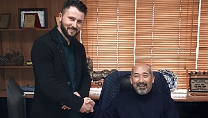 Futbolcuyken başkanı oldu