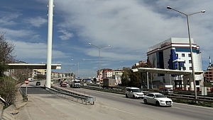 Gebze’ye modern yaya köprüsü