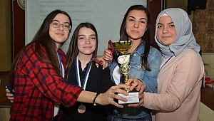 "Genç Bilgeler" yarışıyor