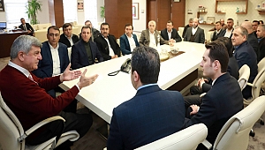 Günlük hasılatlarını Mehmetçiğe bağışladılar