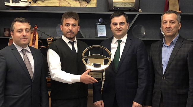 Kahraman şoföre ‘’Ayın Kaptan Şoförü’’ ödülü