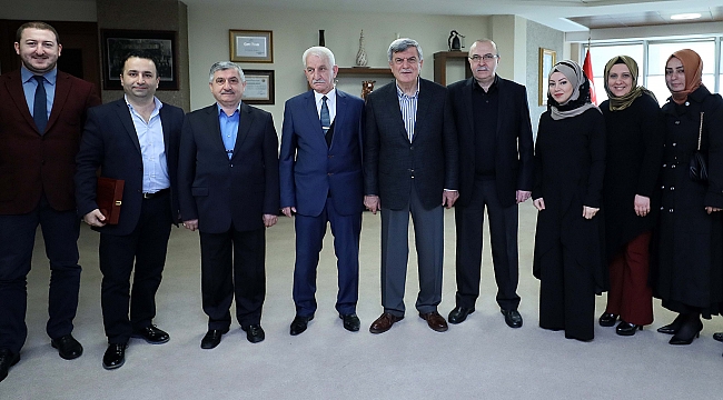 Konfeksiyonculardan ve tuhafiyecilerden fuar teşekkürü
