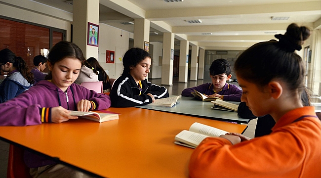 Öğrenciler Edebi Hayat’a hazırlanıyor