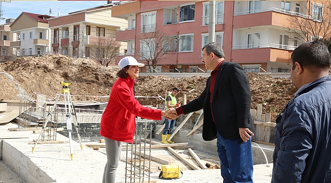 Projeler Darıca'da hayat buluyor
