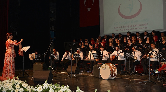 Seka Devlet Hastanesi Korosu, ilk konserini verdi