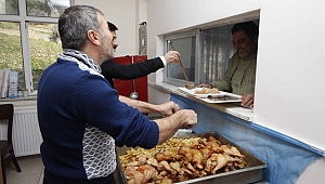 Sokakta kimse kalmasın