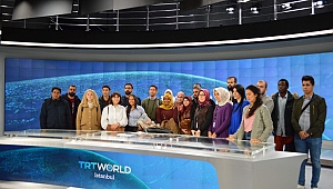 Uluslararası öğrencilerin TRT World'ü ziyaret etti