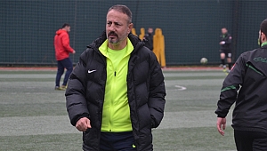 Yağmur olumsuz etkiledi