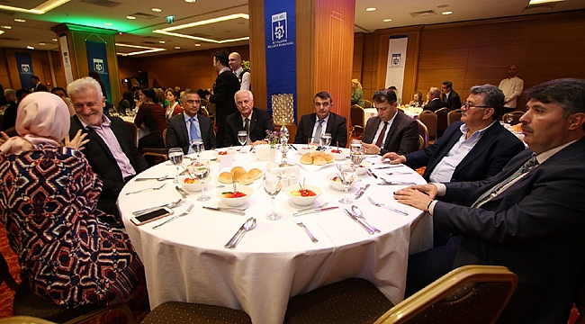 41 ülke lideri tanıştı