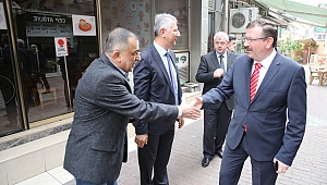 Bayram, İzmit esnafıyla bir araya geldi