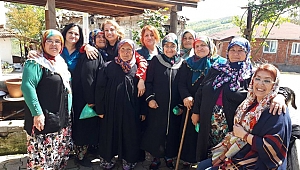 CHP'li kadınlardan Tepemanayır çıkarması