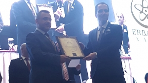 Fatih Erbakan'dan Gebze'ye plaket