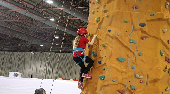 Festivalde spor ve çocuk oyunları heyecanı