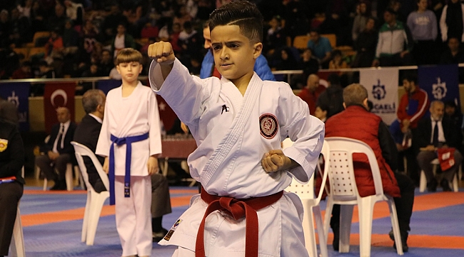Karate Ligi 23 Nisan'a anlam katacak