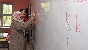 Okul hayaline 81 yaşında kavuştu