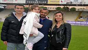 Özgür Hoca’ya aile desteği