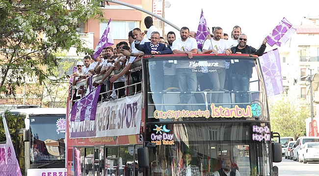 'Üstü açık' 'MOR' desene