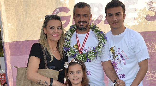 Vurur ailesinin kupa mutluluğu